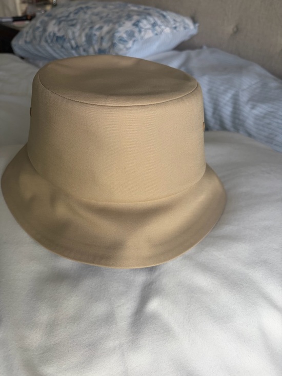 Burberry Cream Logo Bucket Hat main image 4